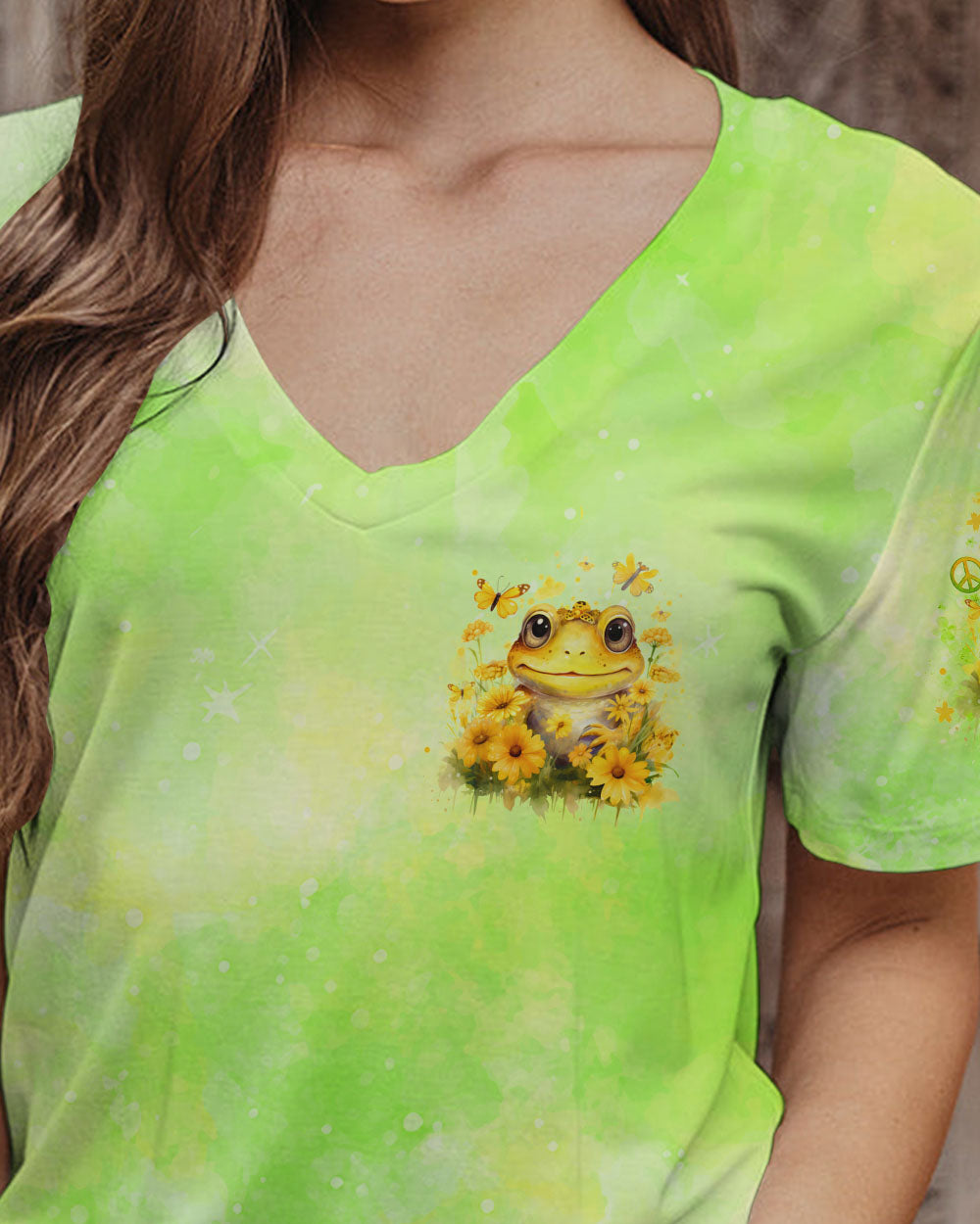 BE YOU THE WORLD WILL ADJUST FROG ALL OVER PRINT - TLNO1412231