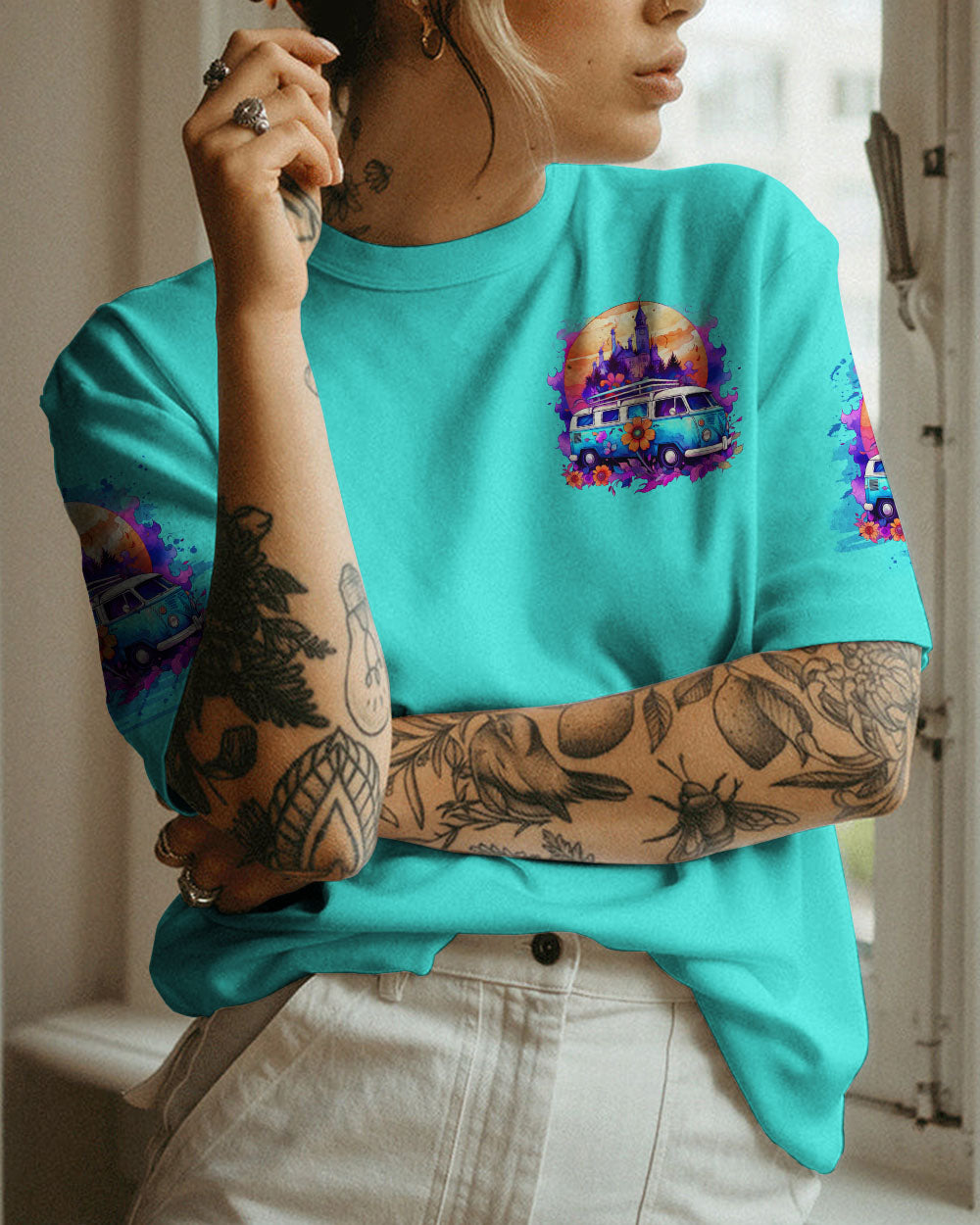 I'M A HIPPIE GIRL ALL OVER PRINT - TLNO1508232