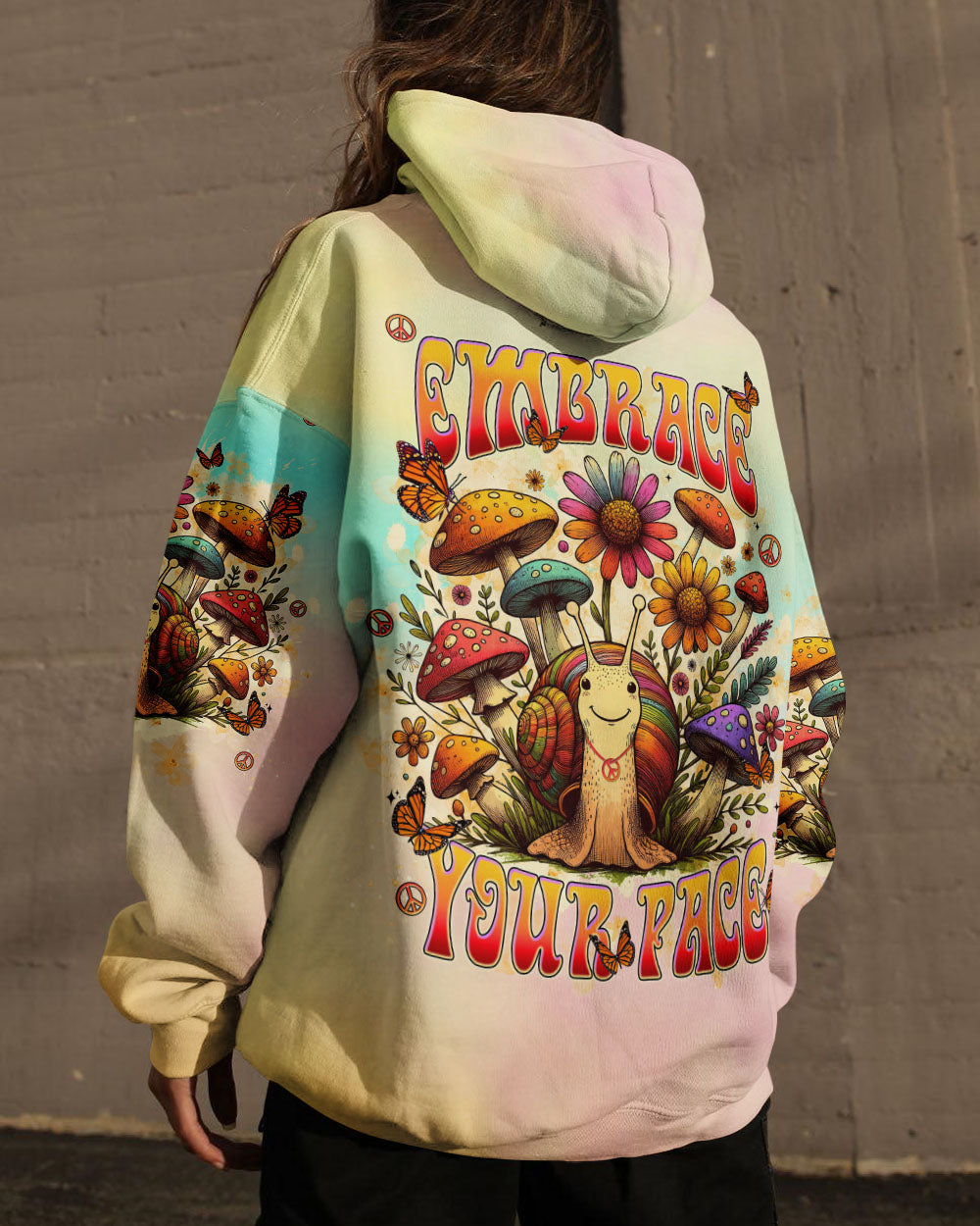 EMBRACE YOUR PACE SNAIL ALL OVER PRINT - TLNT0310243
