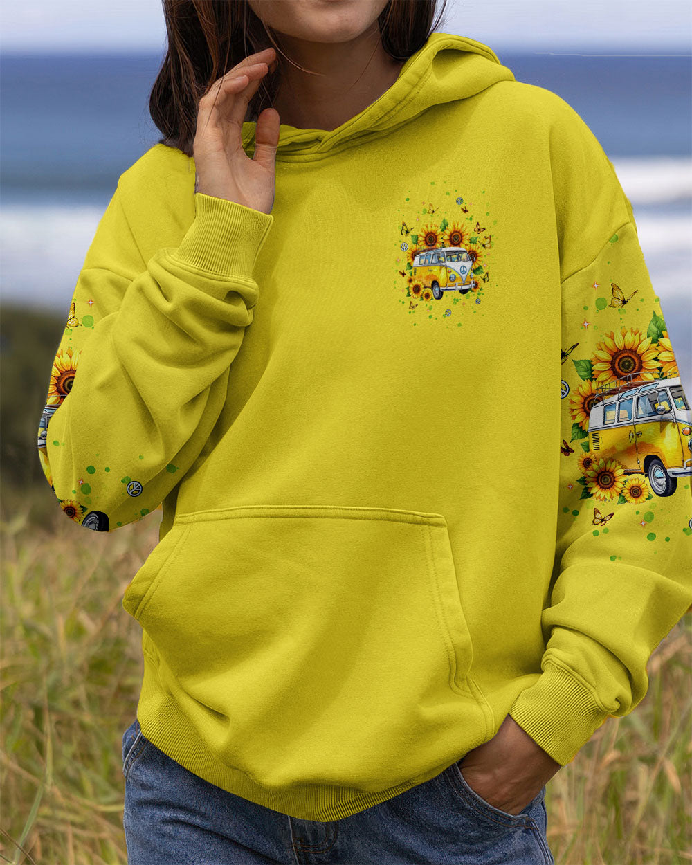 RUNNING AGAINST THE WIND BUS  SUNFLOWER ALL OVER PRINT - TLNT1109252