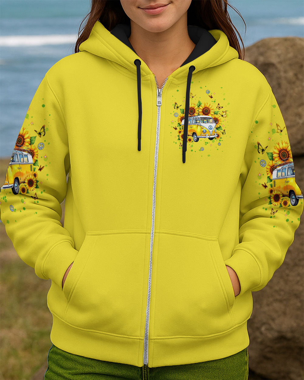 RUNNING AGAINST THE WIND BUS  SUNFLOWER ALL OVER PRINT - TLNT1109252