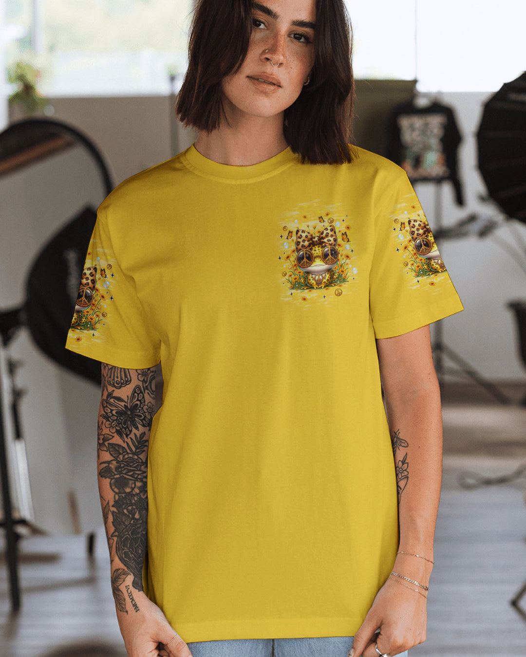 BE YOU THE WORLD WILL ADJUST LEOPARD FROG ALL OVER PRINT - TLNT1301261