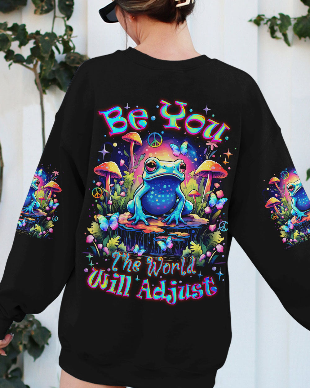 BE YOU THE WORLD WILL ADJUST FROG ALL OVER PRINT - TLNZ0612232