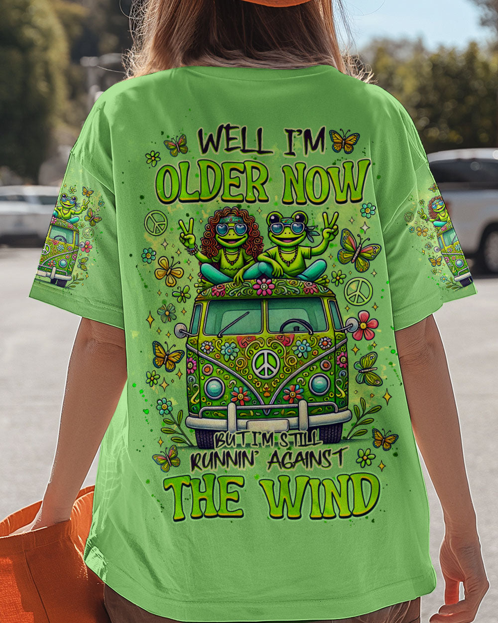 RUNNING AGAINST THE WIND BUS FROG ALL OVER PRINT - TLNZ0711243