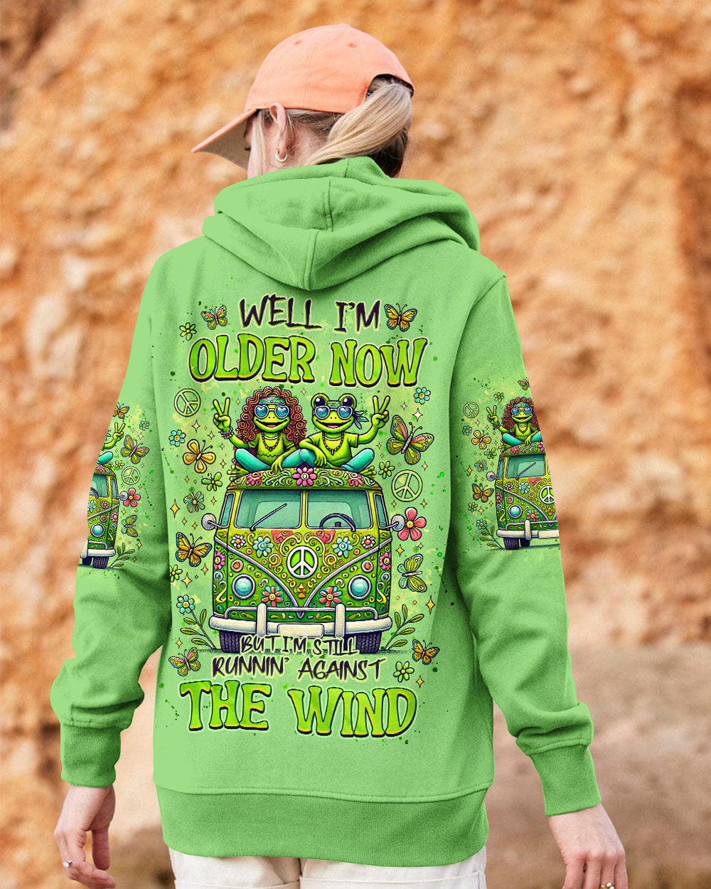 RUNNING AGAINST THE WIND BUS FROG ALL OVER PRINT - TLNZ0711243