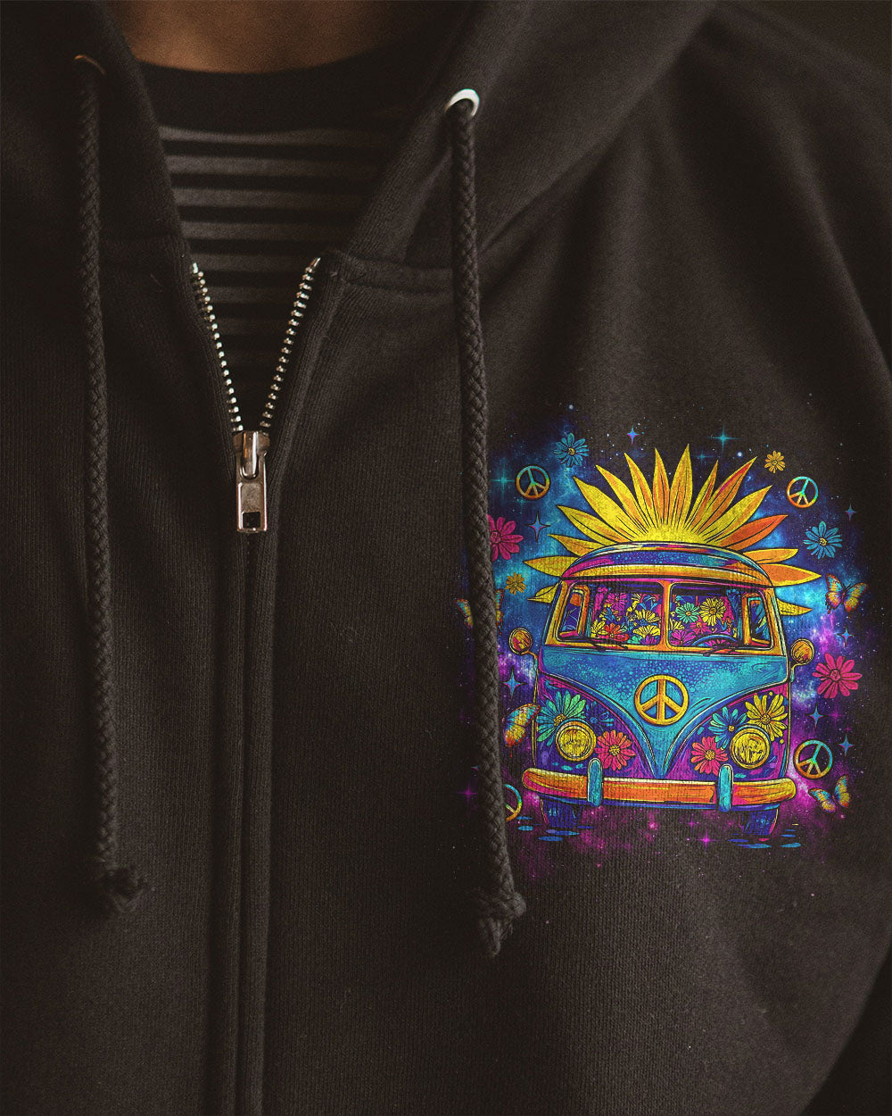 RUNNING AGAINST THE WIND BUS ALL OVER PRINT - TLNZ1202254