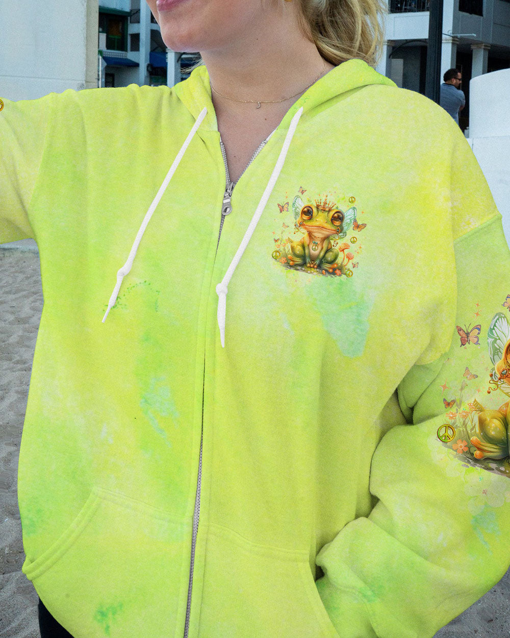 BE YOU THE WORLD WILL ADJUST FROG ALL OVER PRINT - TLNZ1204241
