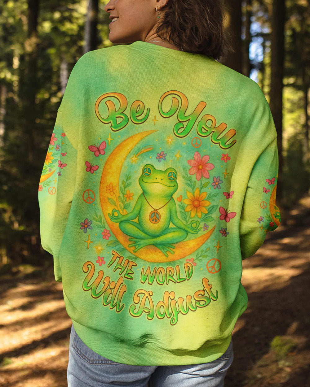 BE YOU THE WORLD WILL ADJUST FROG ALL OVER PRINT - TLNZ2205252