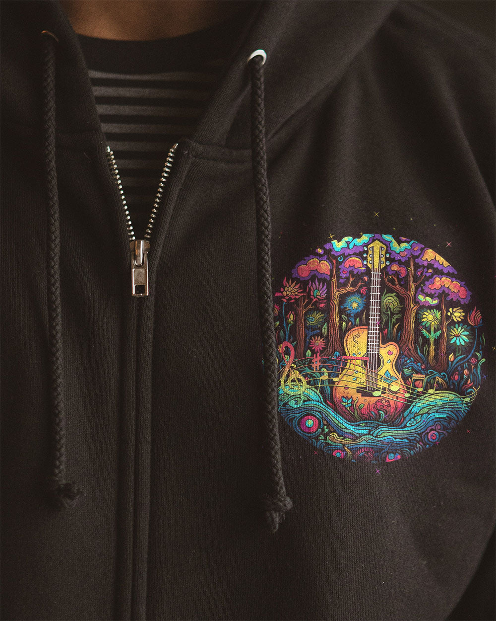 FIND ME WHERE THE MUSIC MEETS THE MOUNTAIN GUITAR ALL OVER PRINT - TLNZ2605233