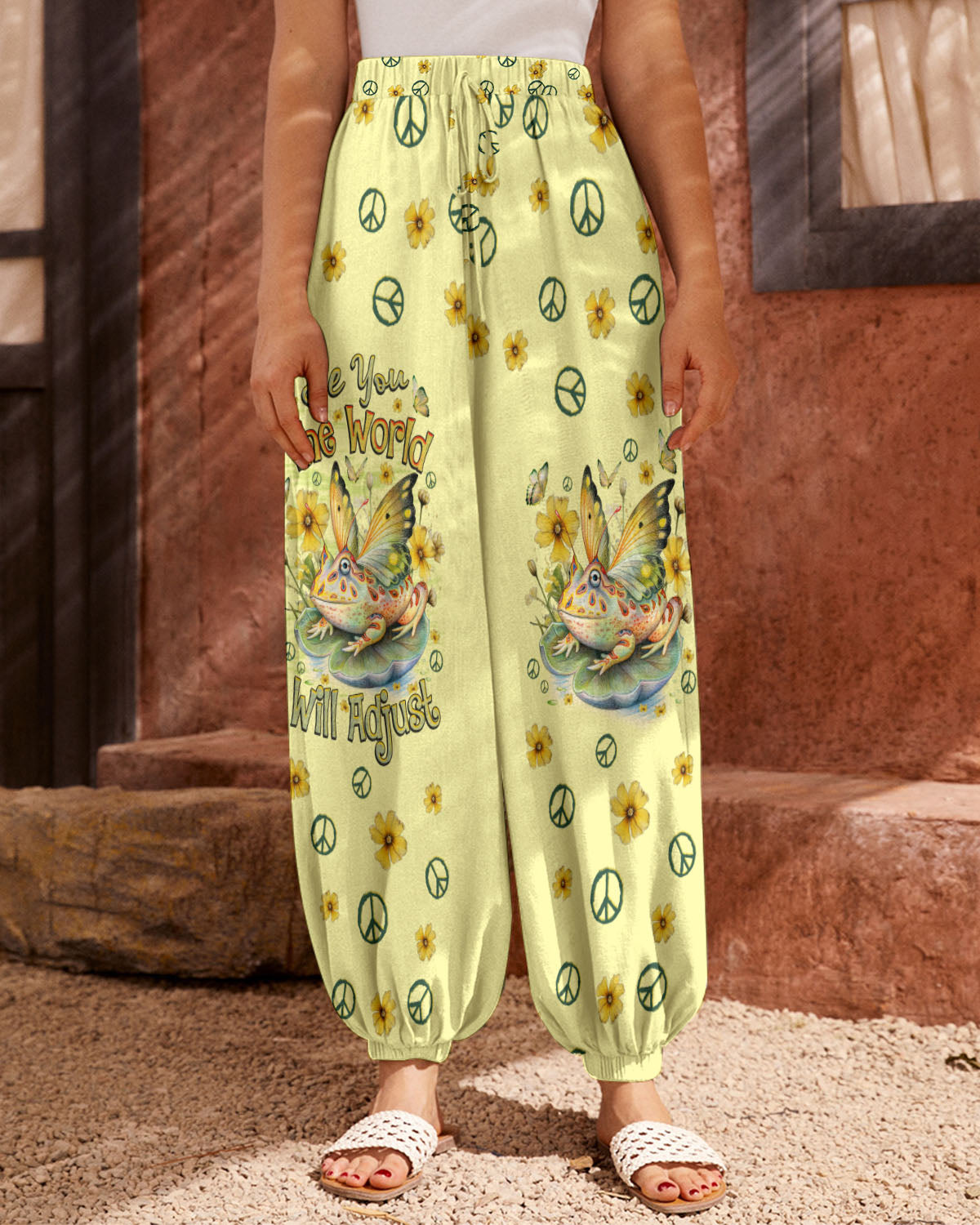 BE YOU THE WORLD WILL ADJUST FROG ALL OVER PRINT - TLNZ2908231