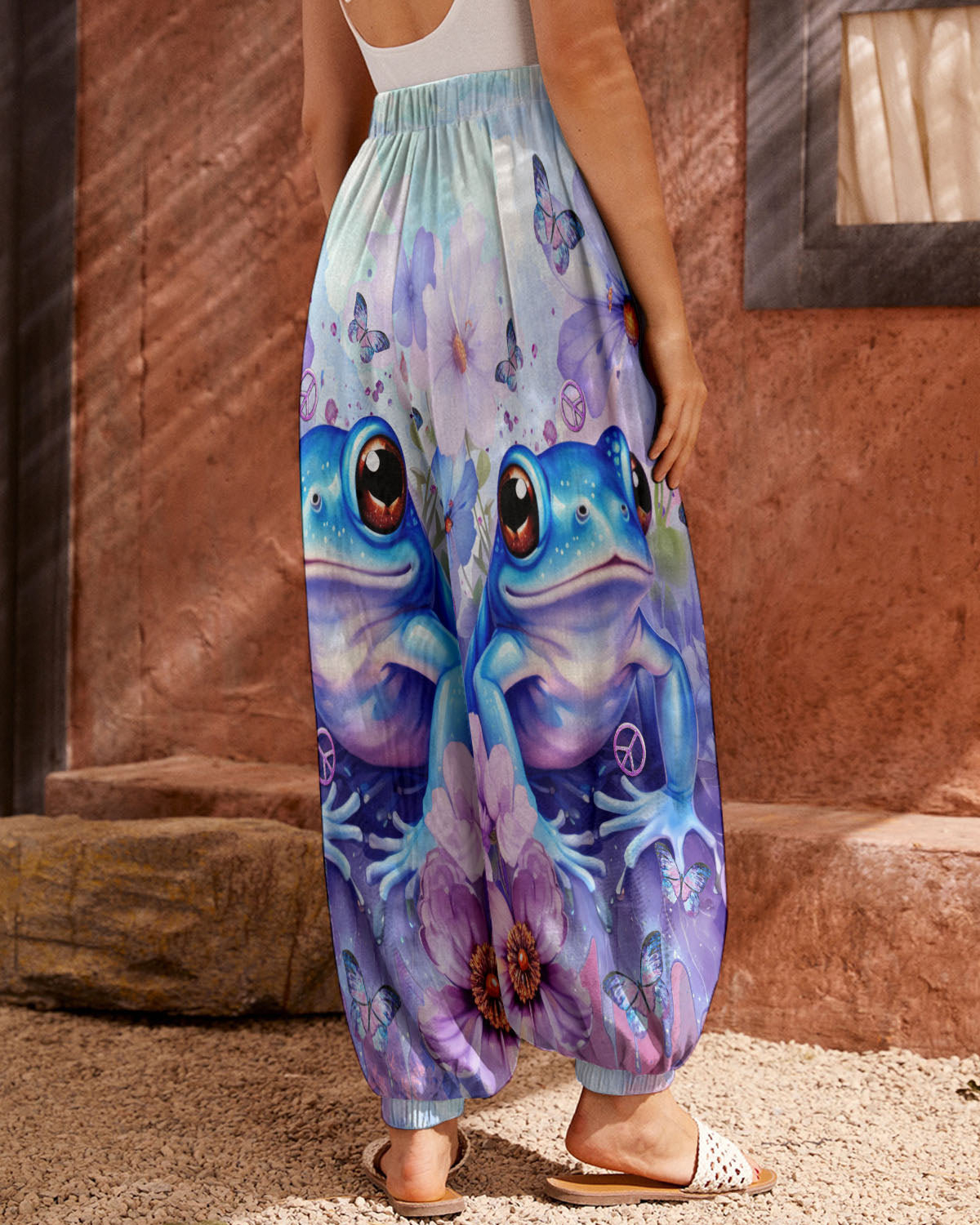 BE YOU THE WORLD WILL ADJUST FROG PURPLE ALL OVER PRINT - TLTR0712231