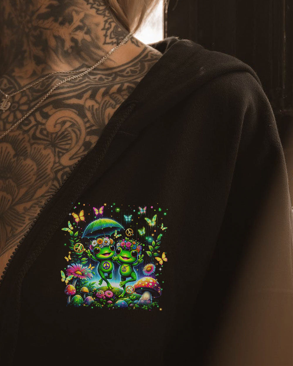 DANCE IN IT FROG ALL OVER PRINT - TLTR1603244