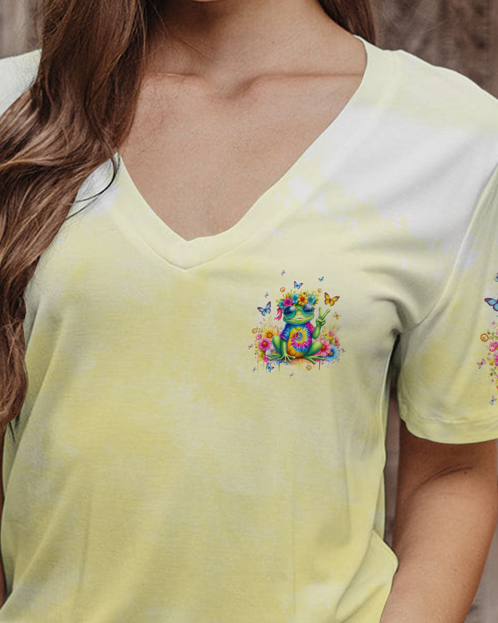 BE YOU THE WORLD WILL ADJUST FROG ALL OVER PRINT - TLTW1006245