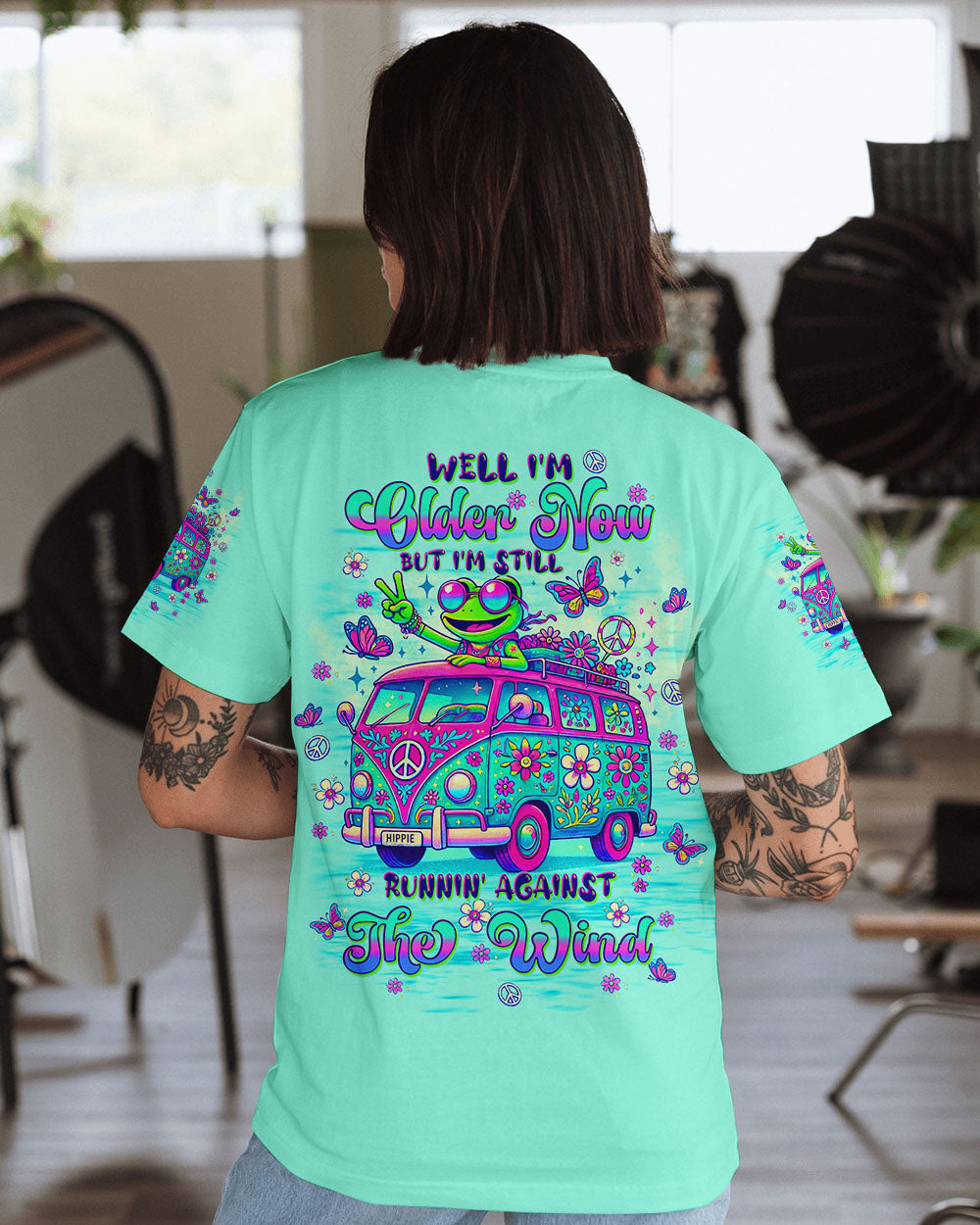 RUNNING AGAINST THE WIND BUS FROG ALL OVER PRINT - TLTW1610243