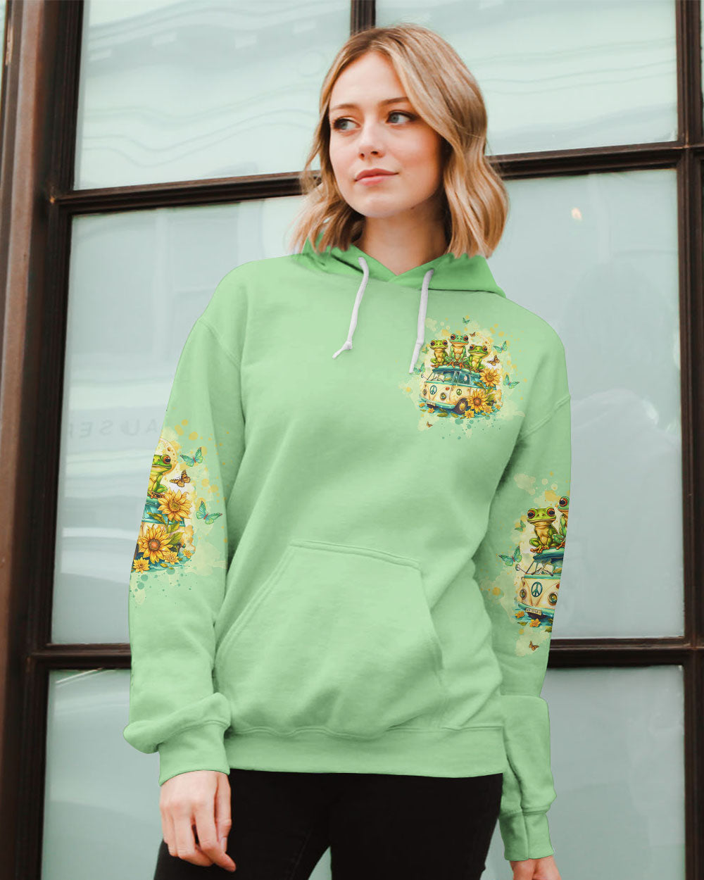THE RIGHT PEOPLE WILL LOVE YOU FROG ALL OVER PRINT - TLTW1903243