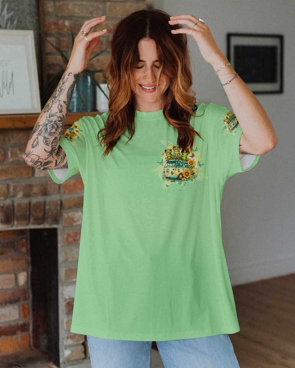 THE RIGHT PEOPLE WILL LOVE YOU FROG ALL OVER PRINT - TLTW1903243