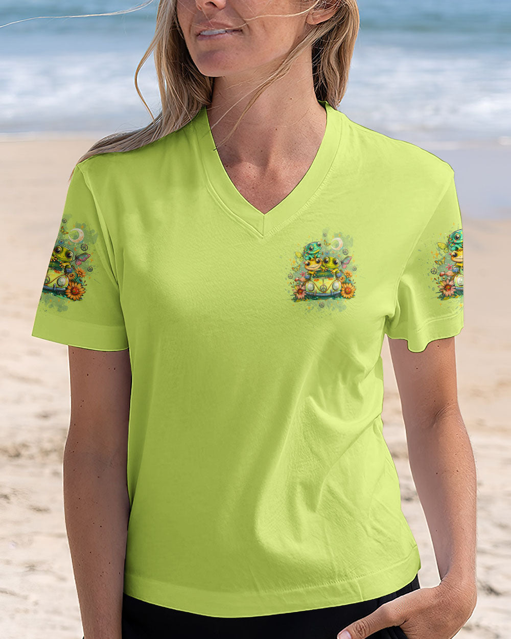 LET'S GO GIRLS FROG ALL OVER PRINT - TLTW2708244