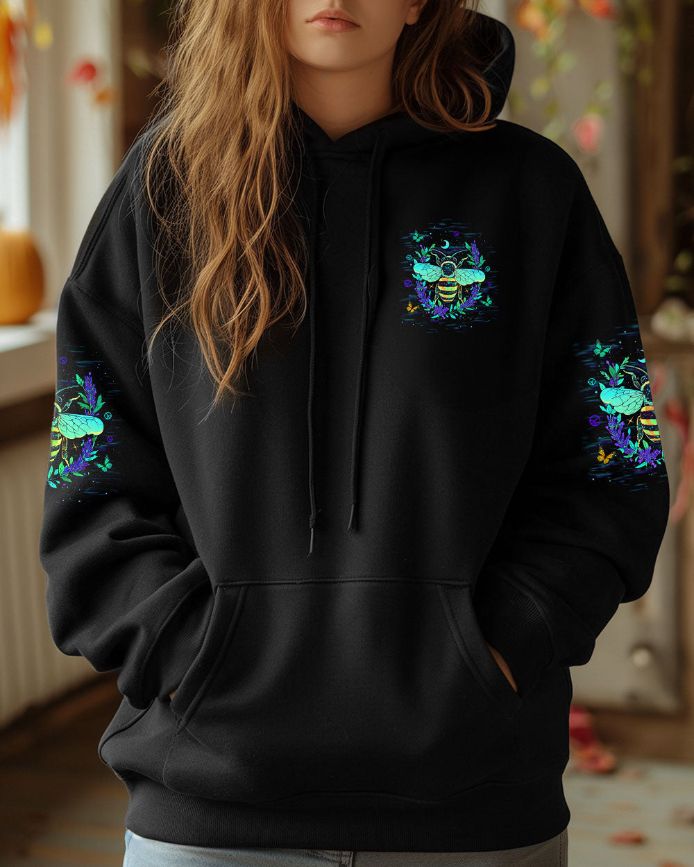 EVERY LITTLE THING IS GONNA BE ALRIGHT BEE ALL OVER PRINT  - TLTW3005253