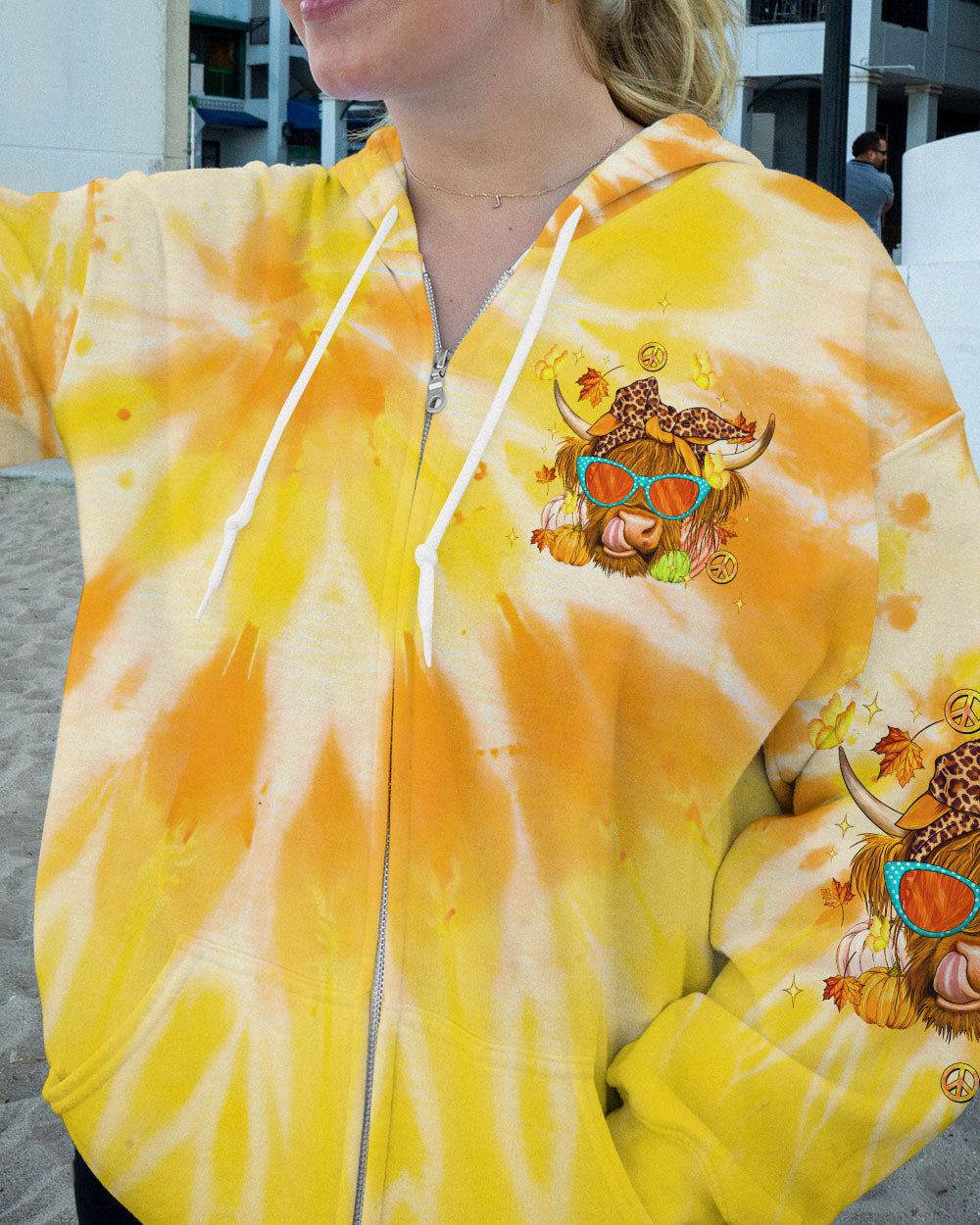 HEIFER SWITCH ALL OVER PRINT - TLTW3008234
