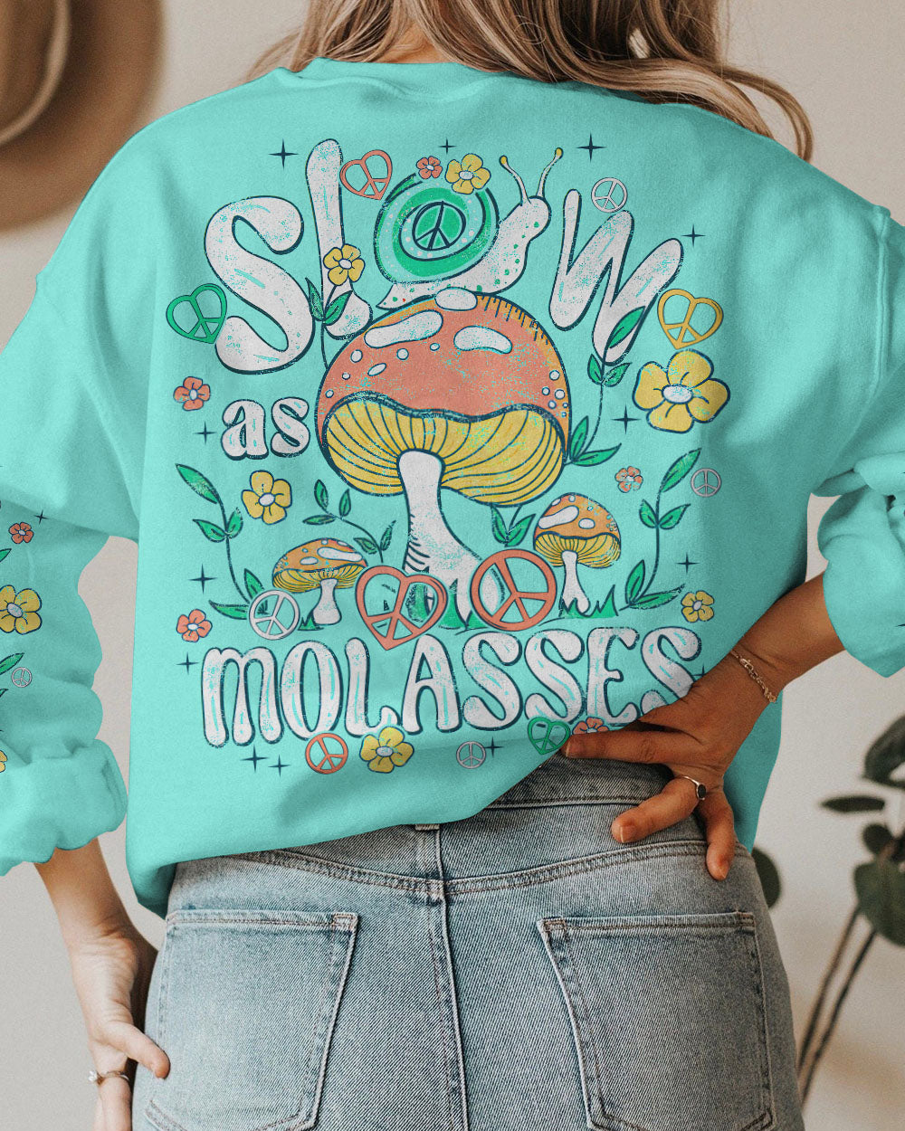 SNAIL SLOW AS MOLASSES ALL OVER PRINT - TY1408231