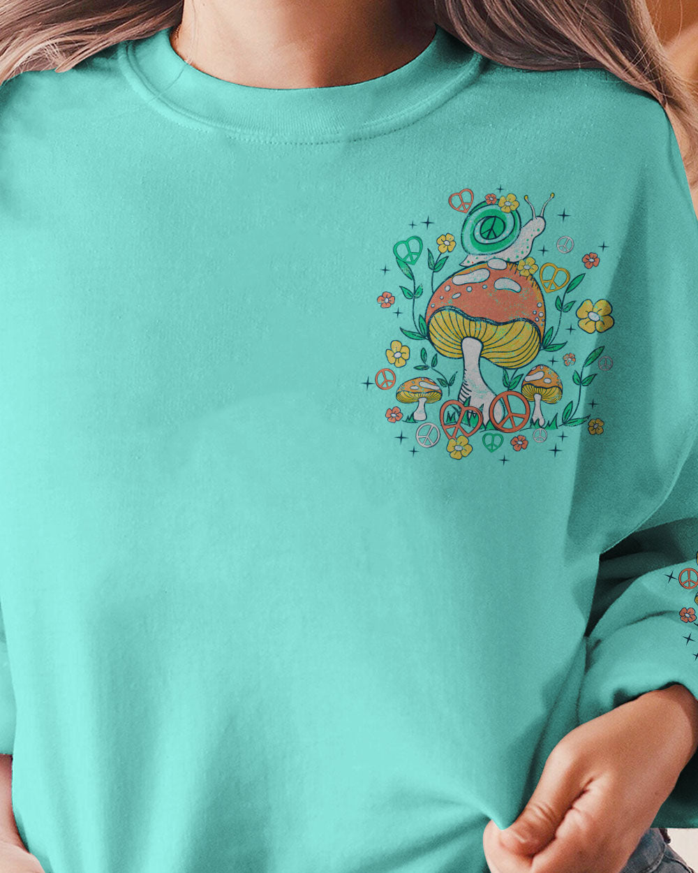 SNAIL SLOW AS MOLASSES ALL OVER PRINT - TY1408231