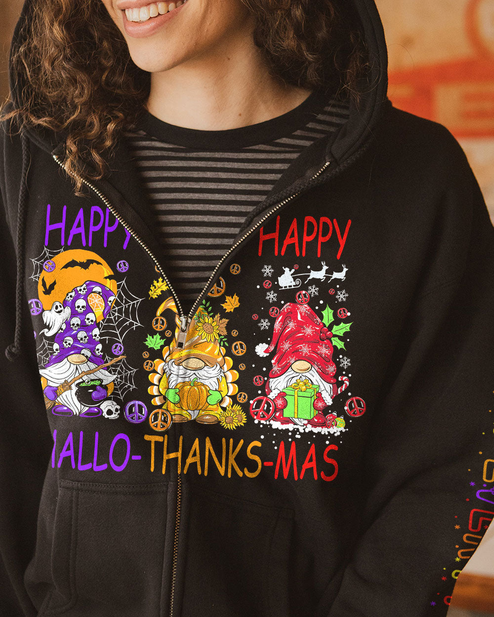 HAPPY EVERYTHING GNOMES ALL OVER PRINT - TY1610235