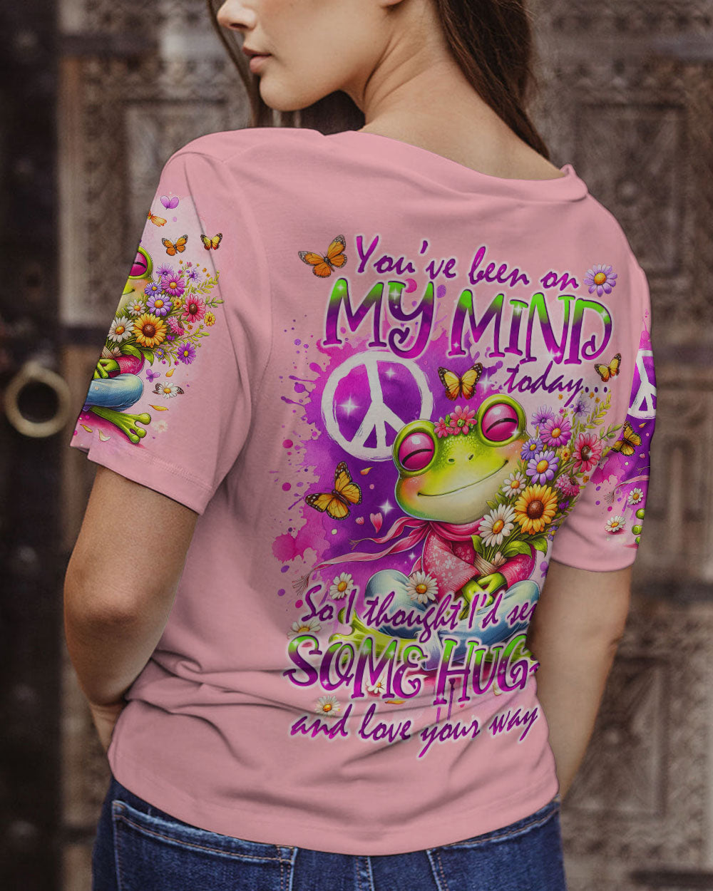 HUGS AND LOVE YOUR WAY FROG ALL OVER PRINT - TY2612231