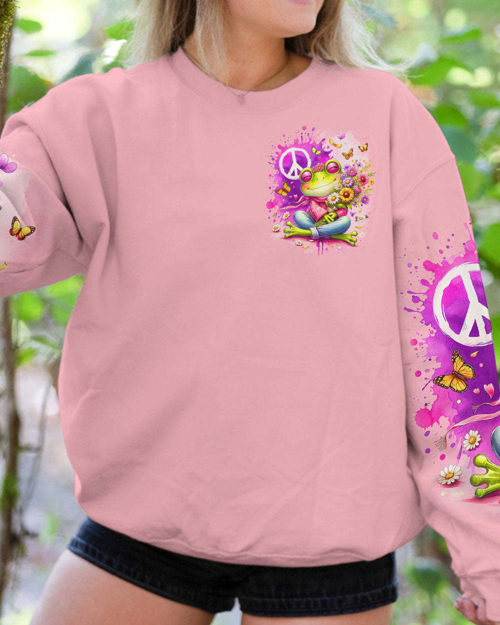 HUGS AND LOVE YOUR WAY FROG ALL OVER PRINT - TY2612231