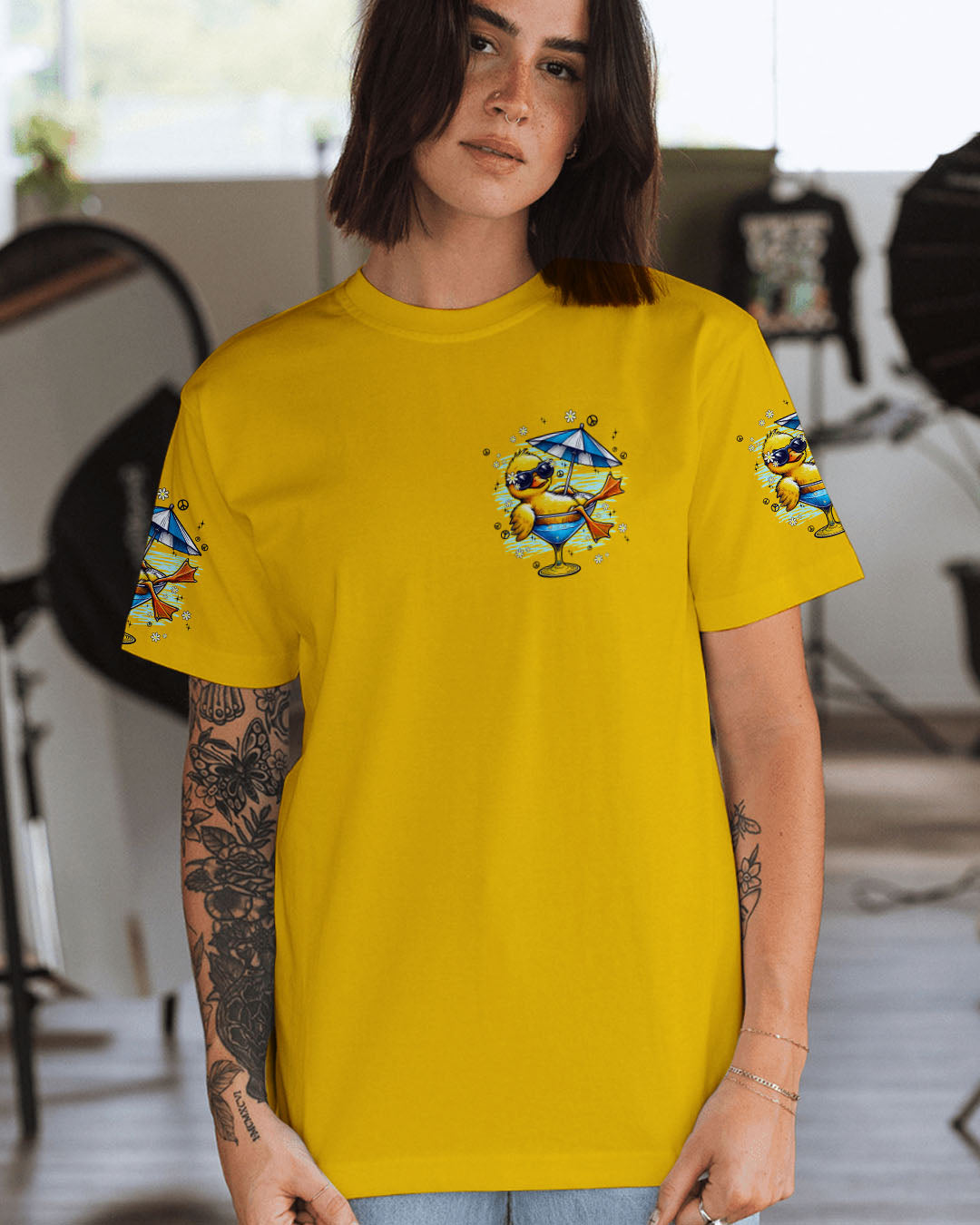 I'M NOT SHORT HIPPIE DUCK ALL OVER PRINT - TYPQ1108252