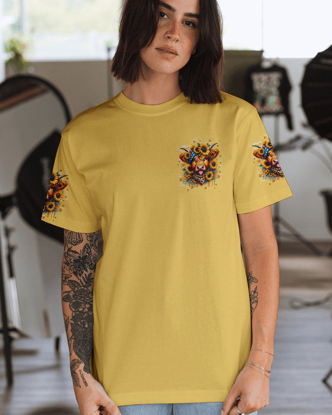 I'M AGGRESSIVELY HELPFUL COW ALL OVER PRINT - TYPQ1301261