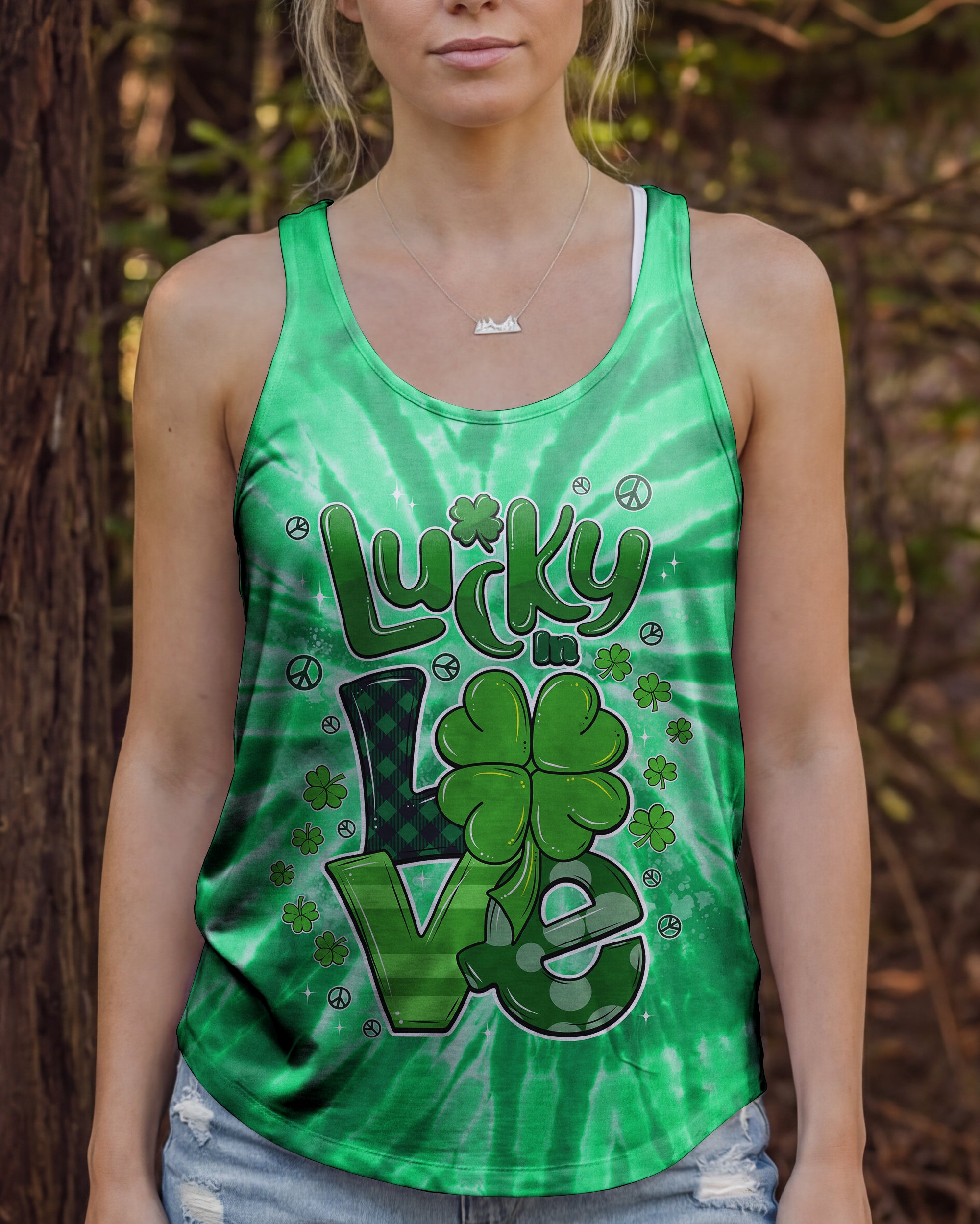 LUCKY IN LOVE PATRICK'S DAY ALL OVER PRINT - TYPQ2701261