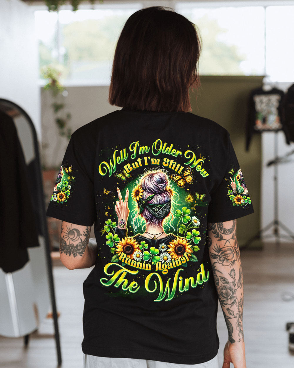 RUNNING AGAINST THE WIND ALL OVER PRINT - TYQY0302251