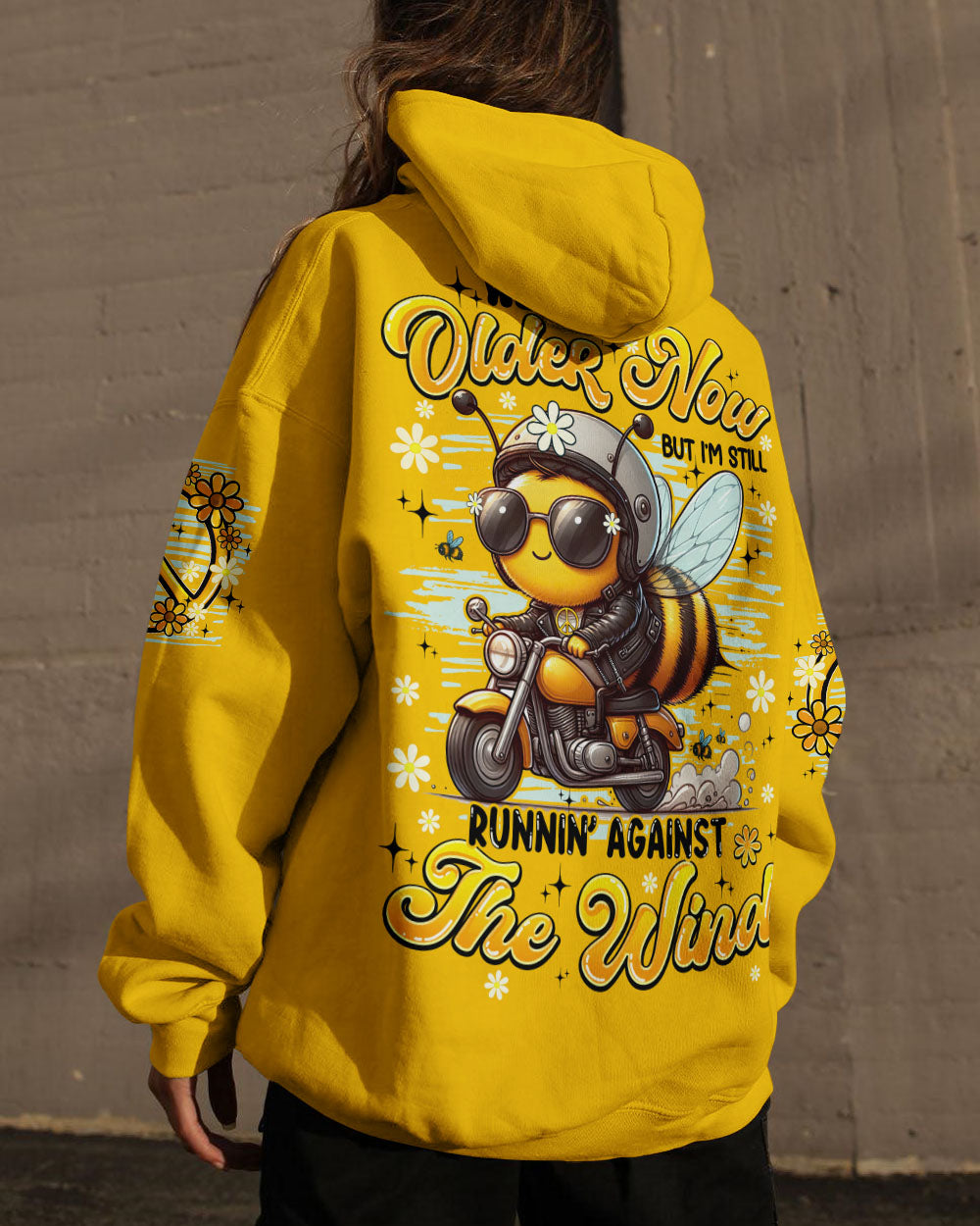 RUNNING AGAINST THE WIND BEE ALL OVER PRINT - TYQY0406252