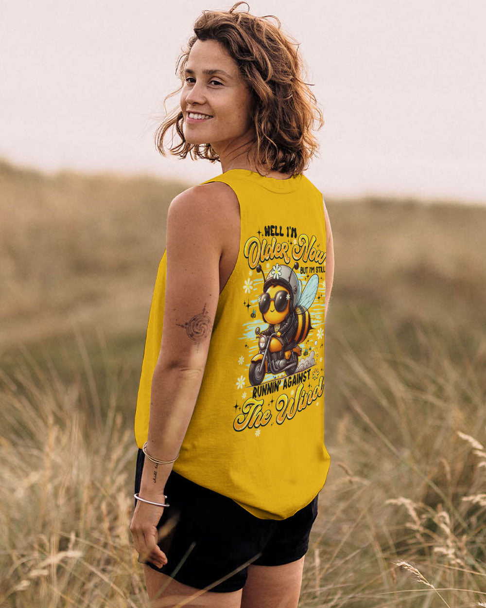 RUNNING AGAINST THE WIND BEE ALL OVER PRINT - TYQY0406252