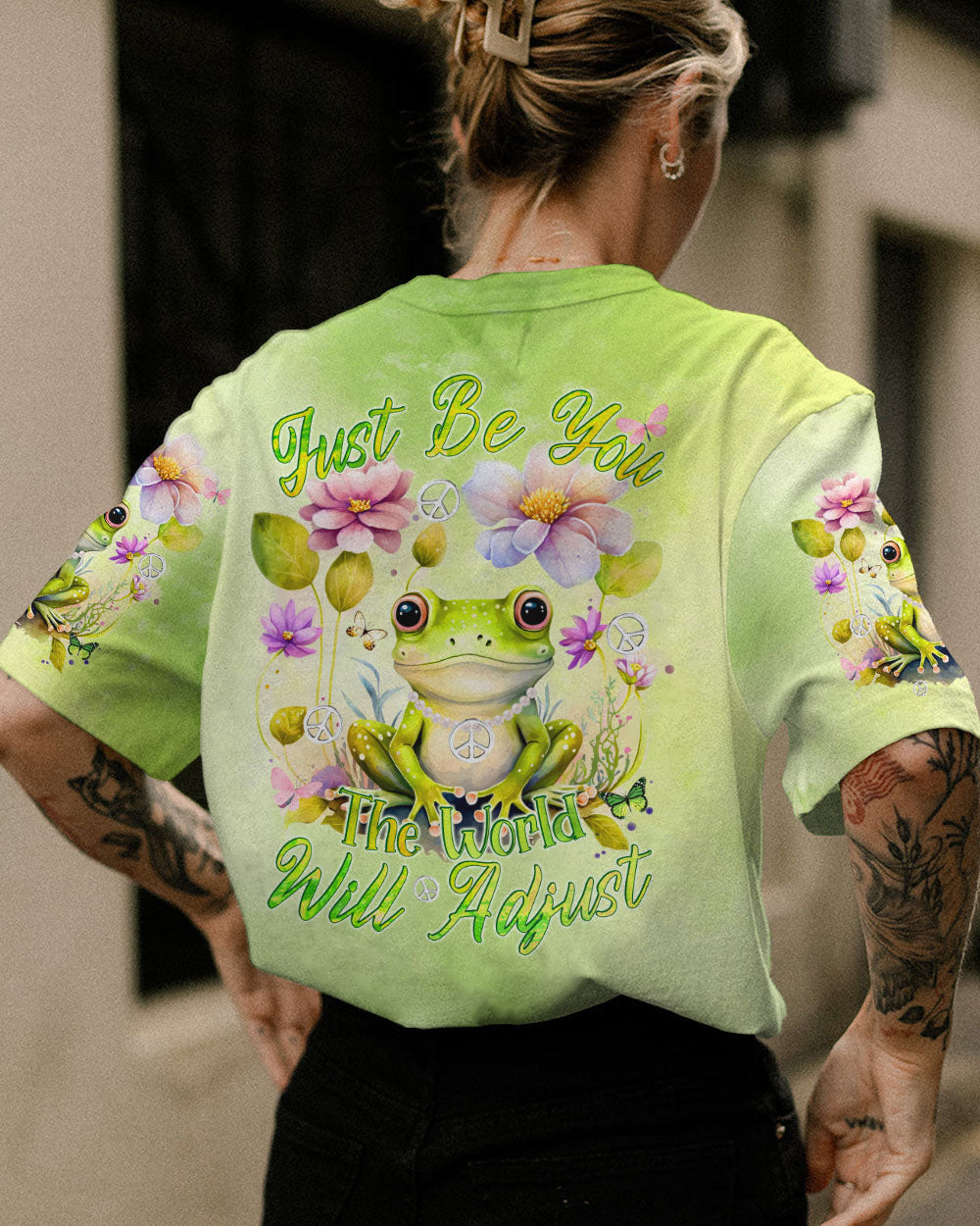 JUST BE YOU THE WORLD WILL ADJUST FROG ALL OVER PRINT - TYQY0512233