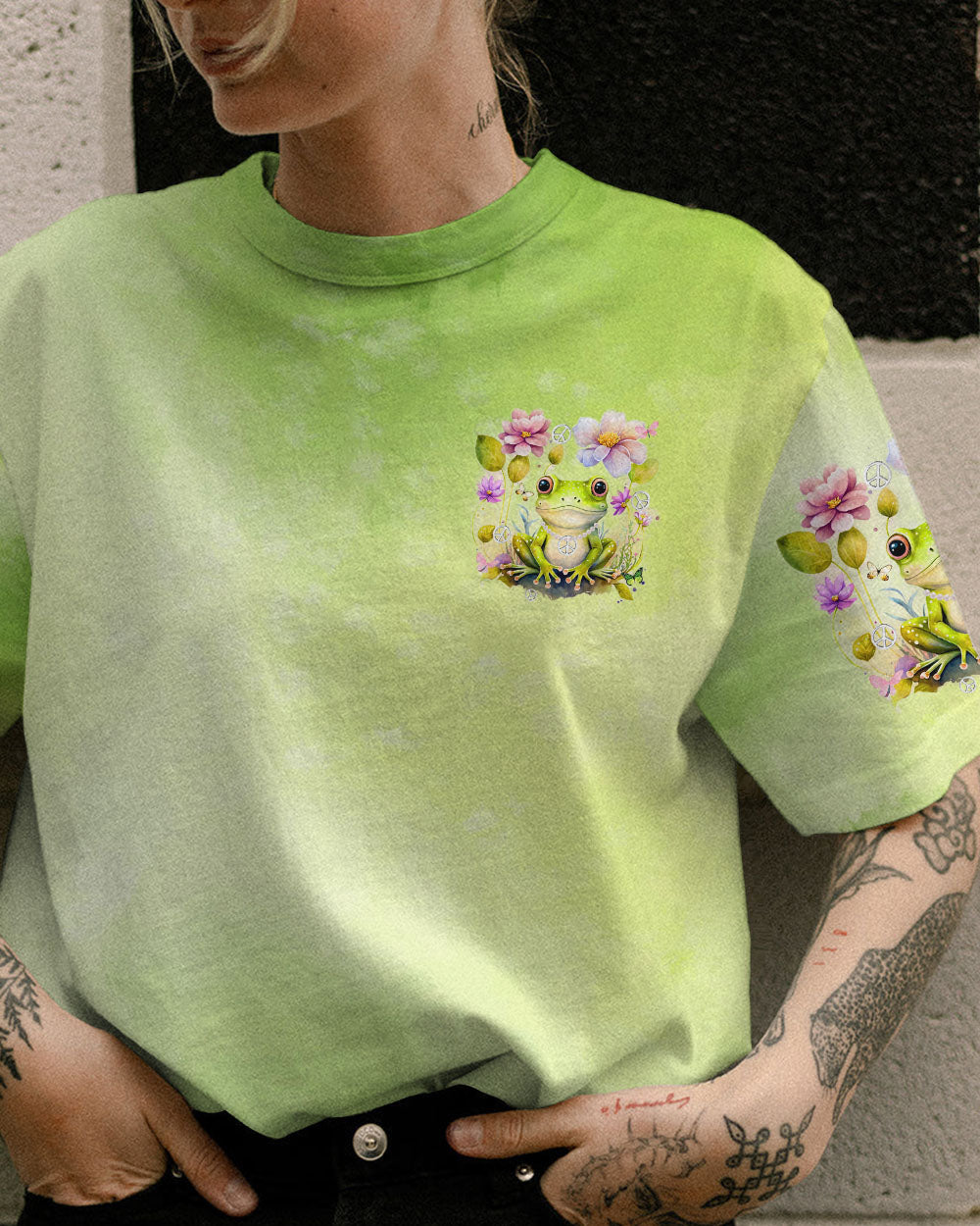 JUST BE YOU THE WORLD WILL ADJUST FROG ALL OVER PRINT - TYQY0512233