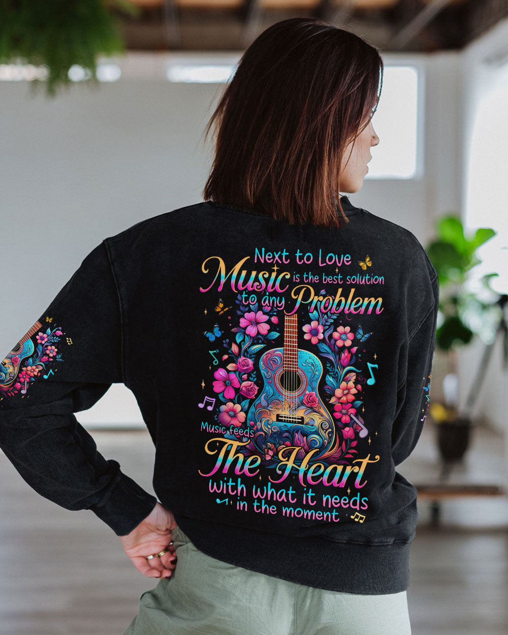 MUSIC FEEDS THE HEART GUITAR ALL OVER PRINT - TYQY0512241