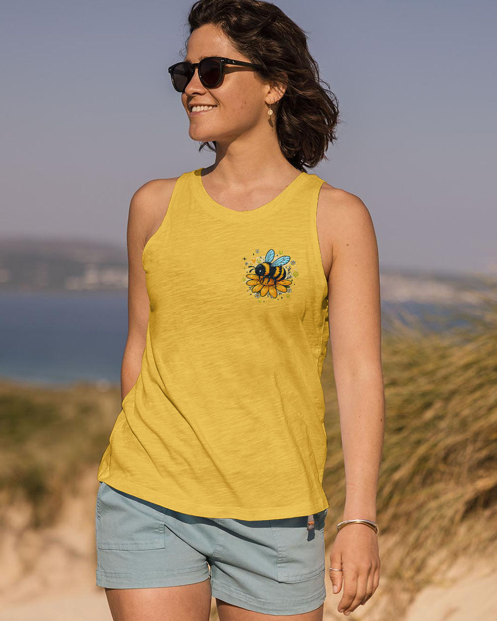 DO YOUR BEST BEE HIPPIE ALL OVER PRINT - TYQY1107252
