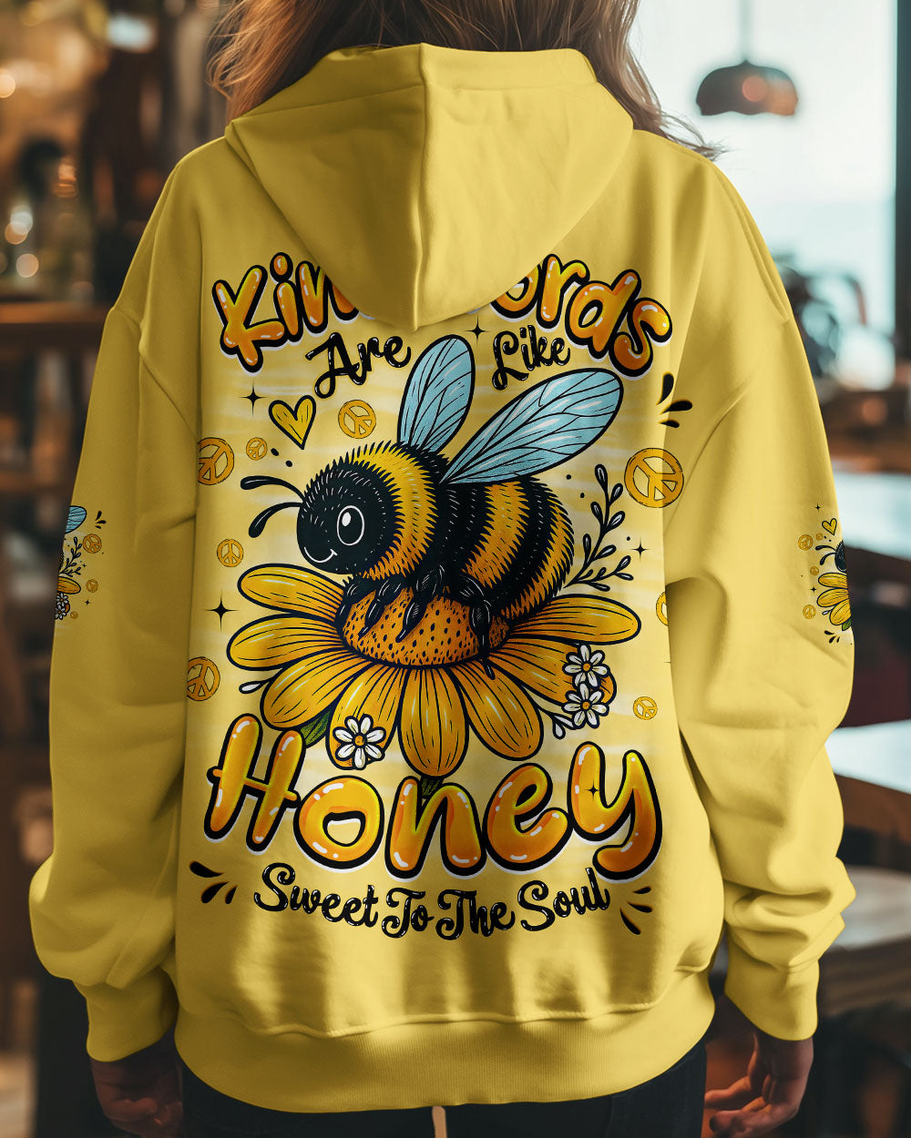 SWEET TO THE SOUL BEE ALL OVER PRINT - TYQY2006254