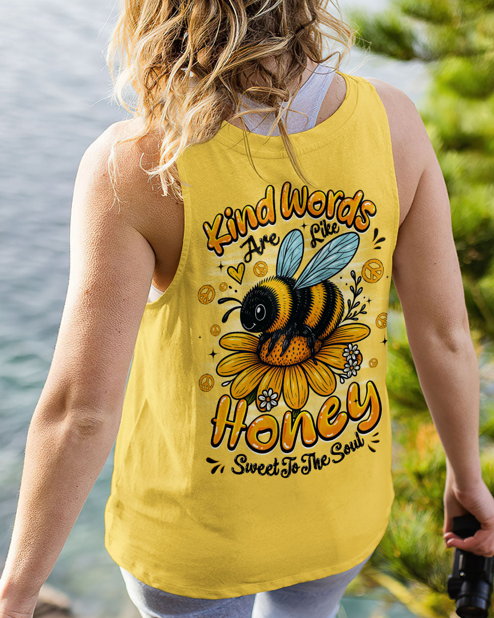 SWEET TO THE SOUL BEE ALL OVER PRINT - TYQY2006254