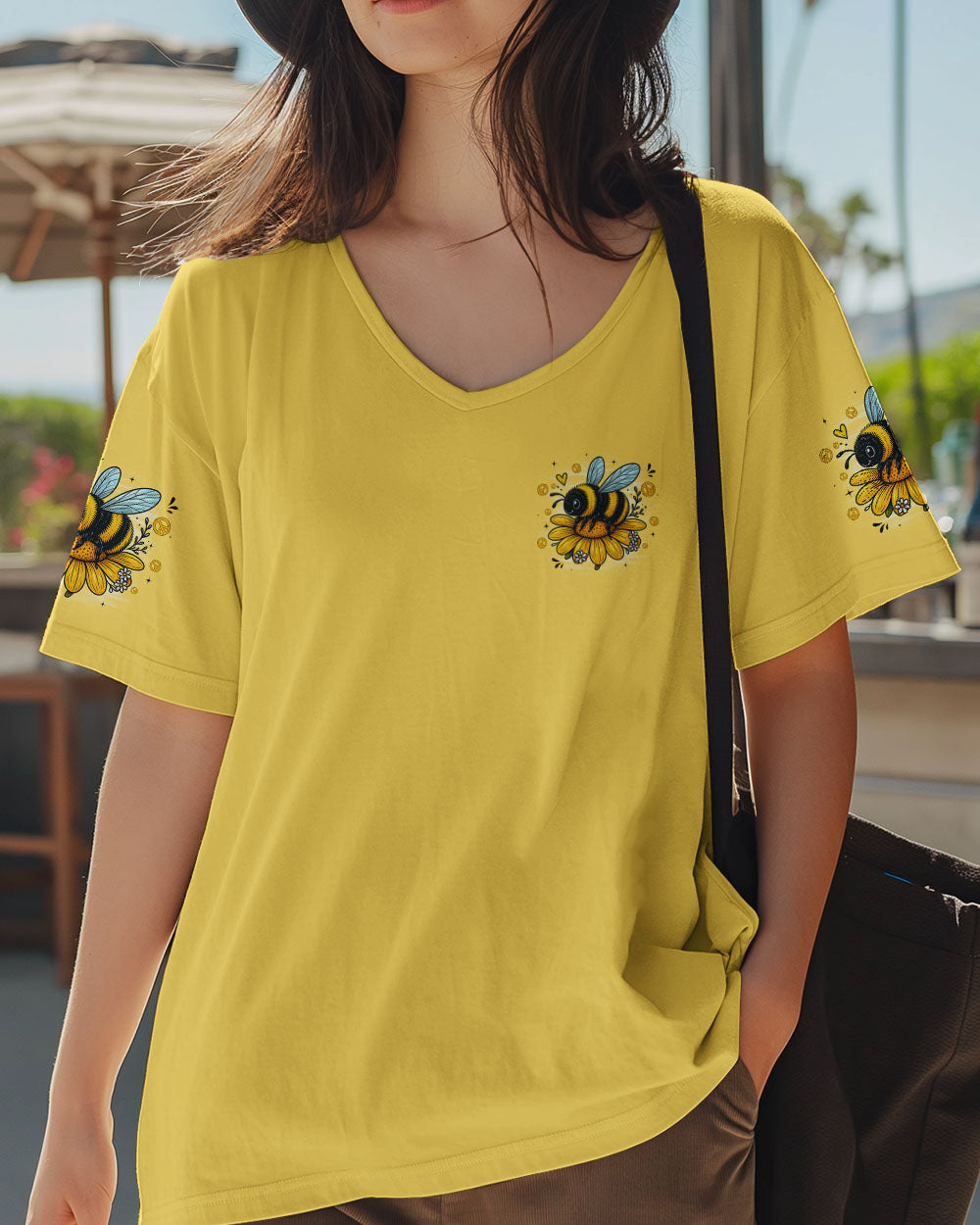 SWEET TO THE SOUL BEE ALL OVER PRINT - TYQY2006254