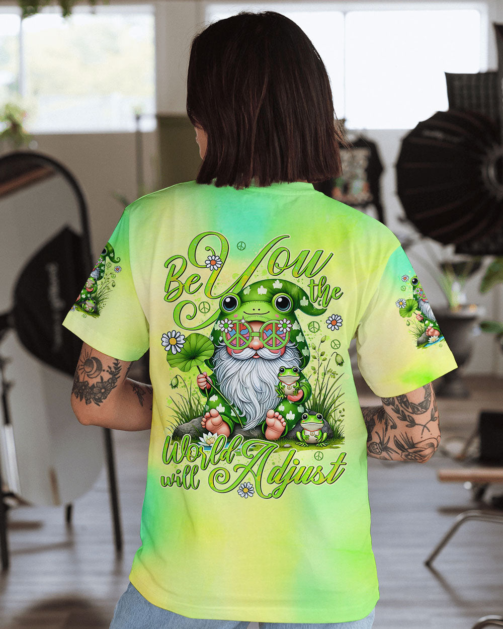 BE YOU THE WORLD WILL ADJUST GNOME FROG ALL OVER PRINT - TYTD0907244