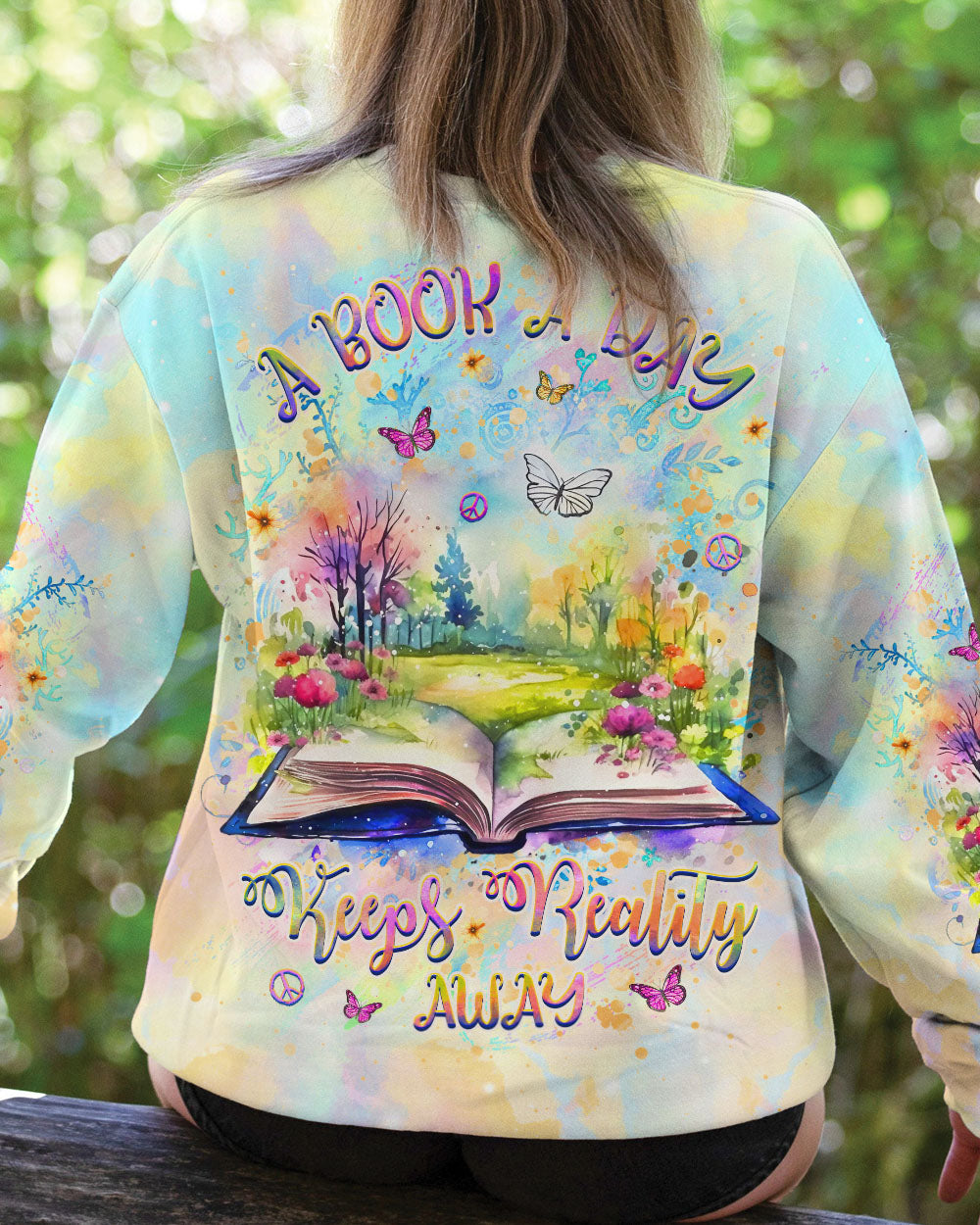 A BOOK A DAY KEEPS REALITY AWAY ALL OVER PRINT - YHHG0909241