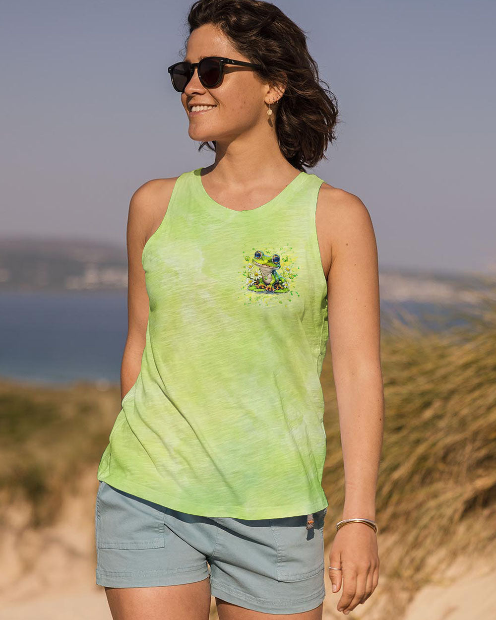 SOME GIRLS ARE JUST BORN WITH HIPPIE SOULS FROG ALL OVER PRINT - YHHG2507243