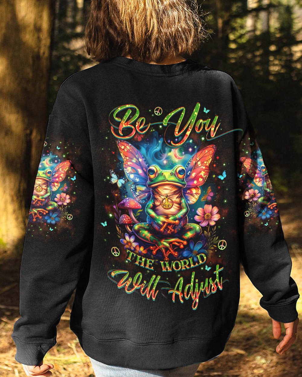 BE YOU THE WORLD WILL ADJUST FROG ALL OVER PRINT - YHKD0603241