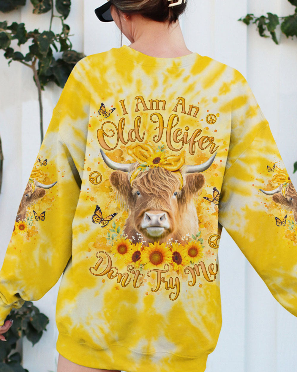 I'M AN OLD HEIFER DON'T TRY ME ALL OVER PRINT - YHLN3001242