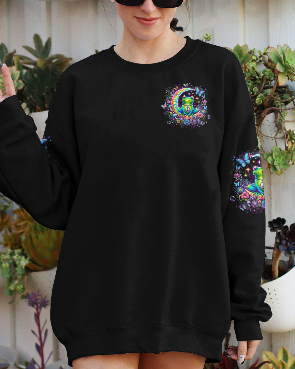 BE YOU THE WORLD WILL ADJUST FROG ALL OVER PRINT - YHLT0104242