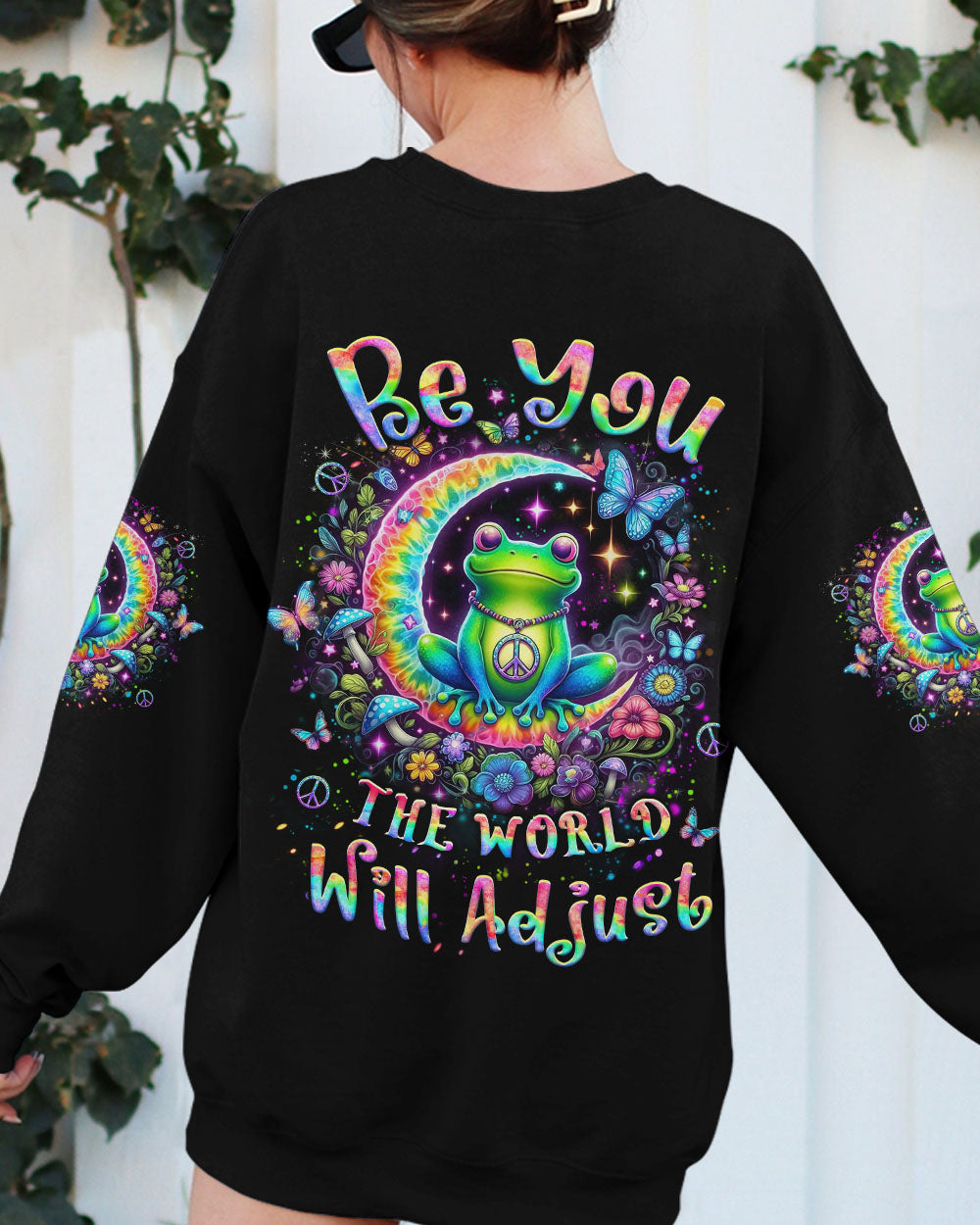 BE YOU THE WORLD WILL ADJUST FROG ALL OVER PRINT - YHLT0104242
