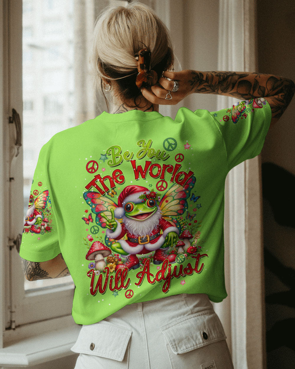 BE YOU THE WORLD WILL ADJUST FROG CHRISTMAS ALL OVER PRINT - TYQY1610231