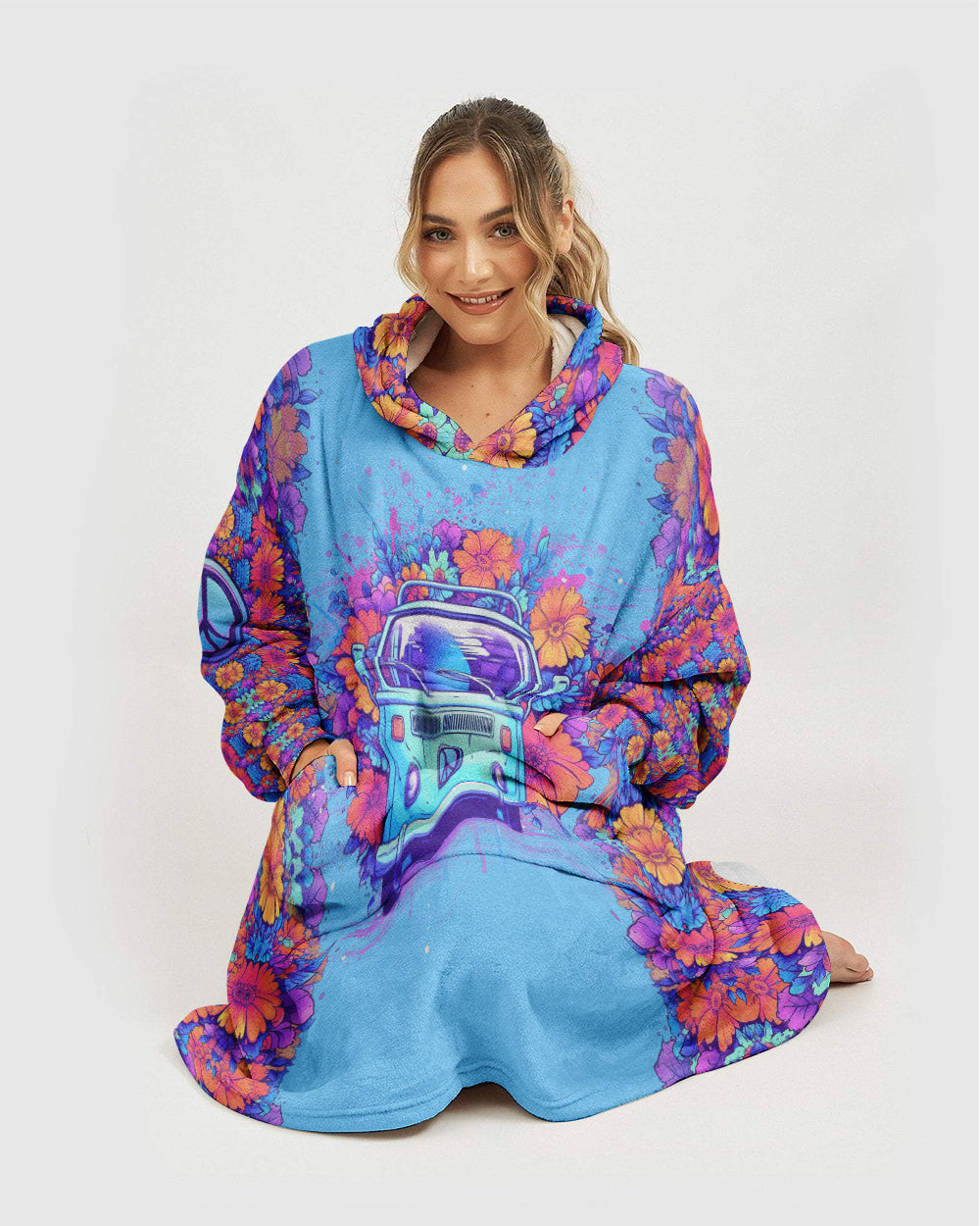 RUNNING AGAINST THE WIND SHERPA BLANKET HOODIE - YHDU1311243